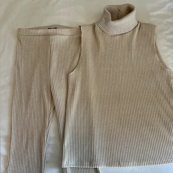 Zara Knit Set - Picture 1 of 5